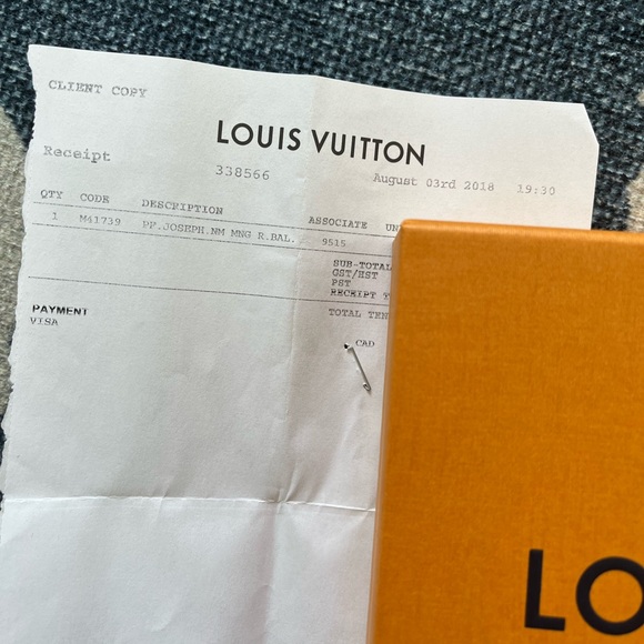 Louis Vuitton long josephine wallet. - Picture 11 of 11
